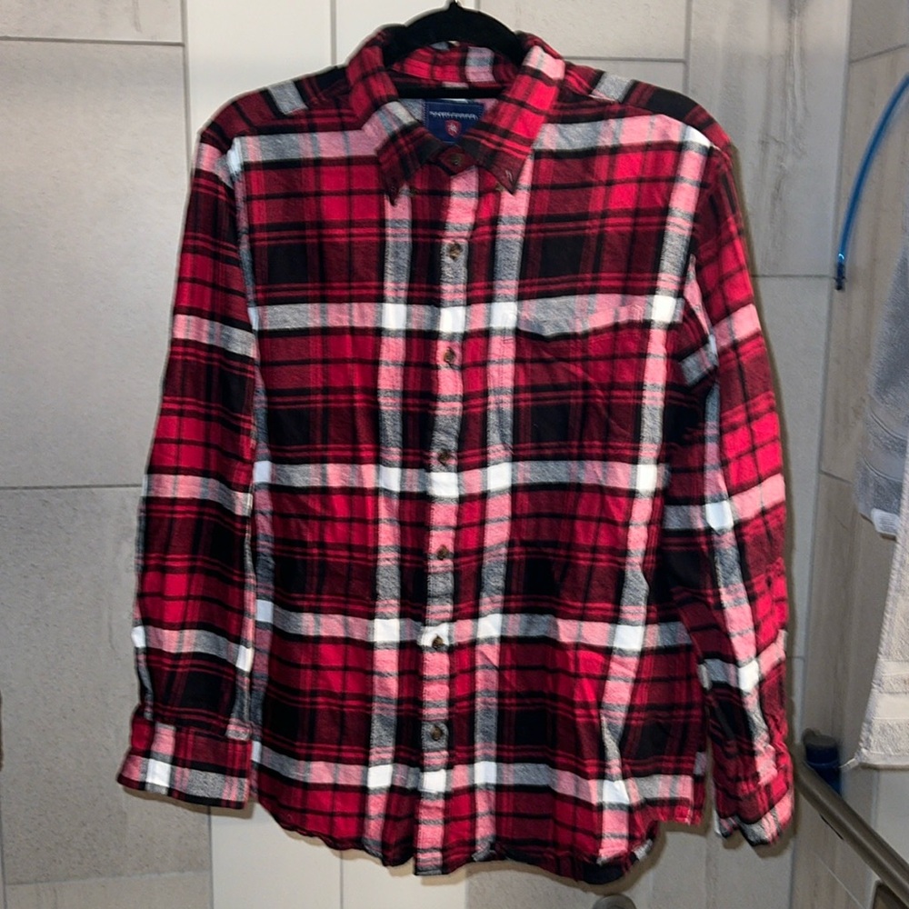 Men’s Large Flannel Shirt; Never worn